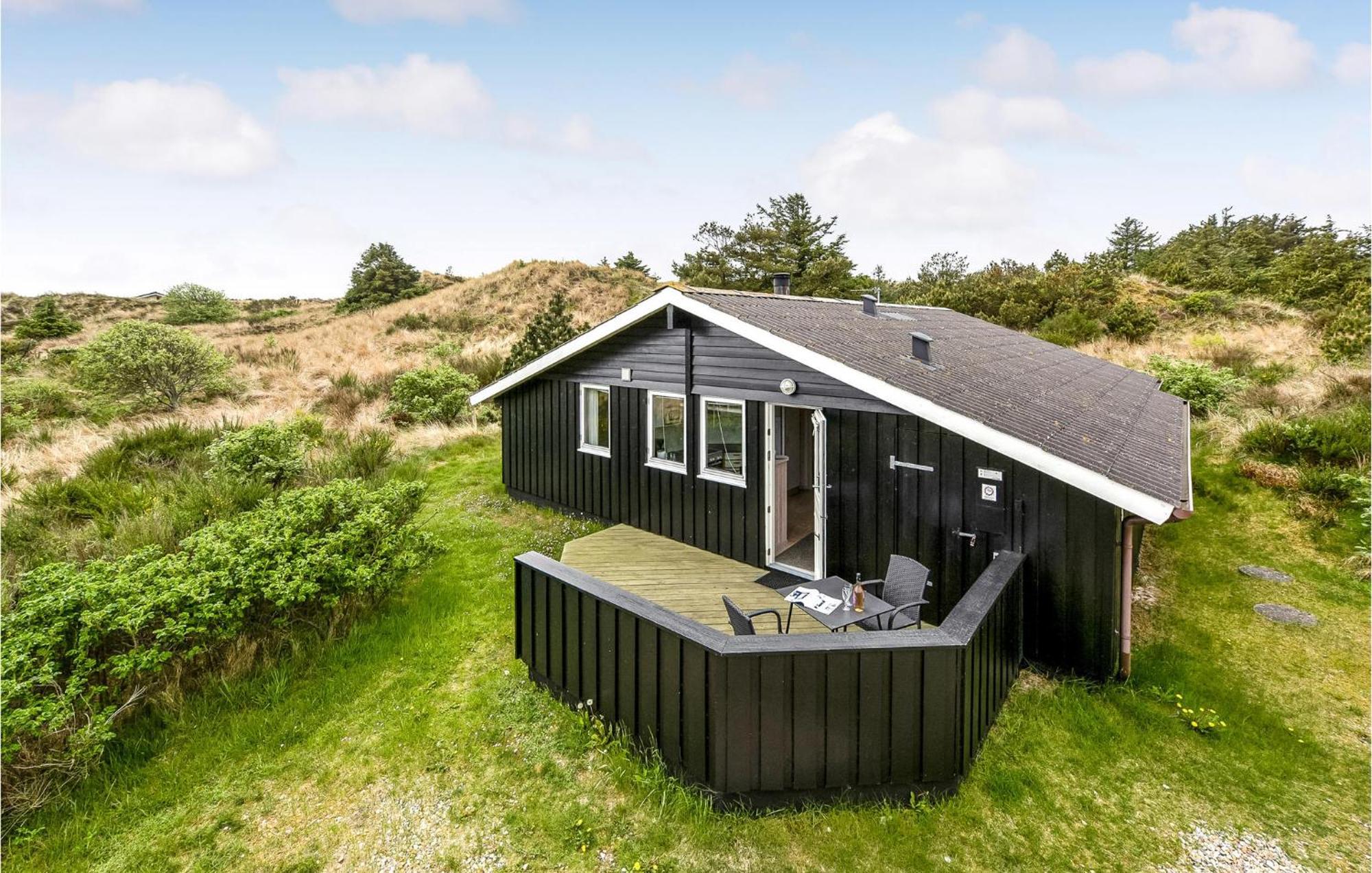 3 Bedroom Awesome Home In Hvide Sande Exterior photo